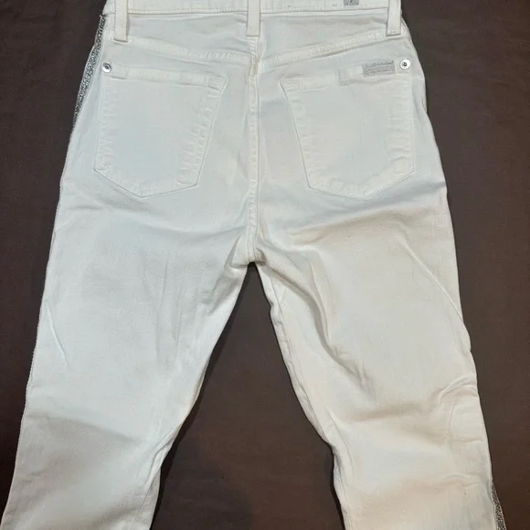 7 FOR ALL MANKIND WHITE SKINNY JEANS WITH SILVER ACCENT - Picture 7 of 8